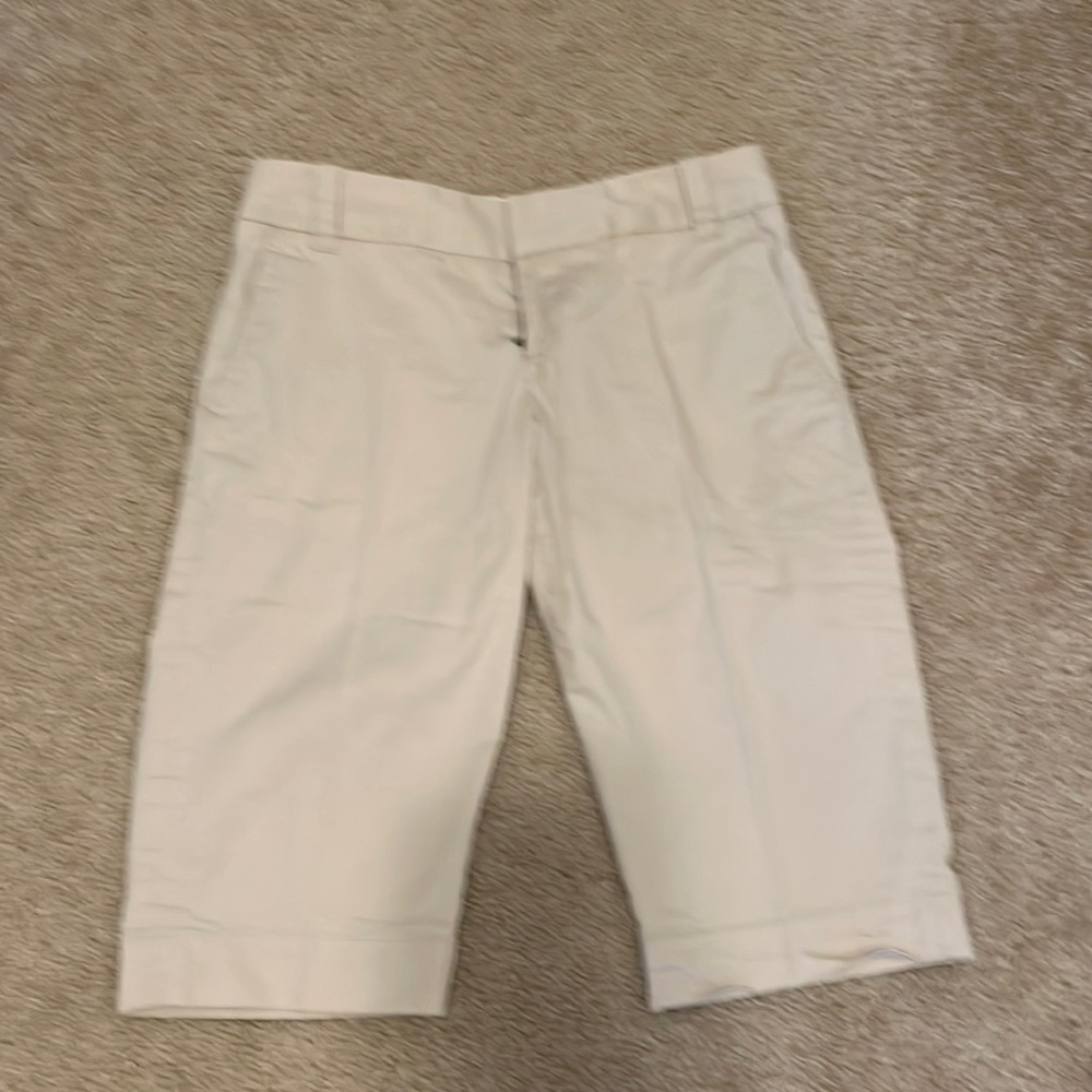 Club Monaco chino Sz 0 shorts